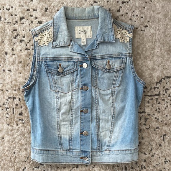 Jessica Simpson distressed jean Vest - Picture 2 of 4